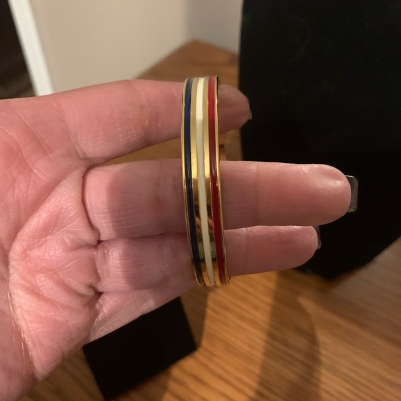 American Glory Collection Bracelet, Small, Like New - Picture 7 of 11